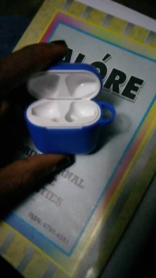 Airpod - bluetooth case