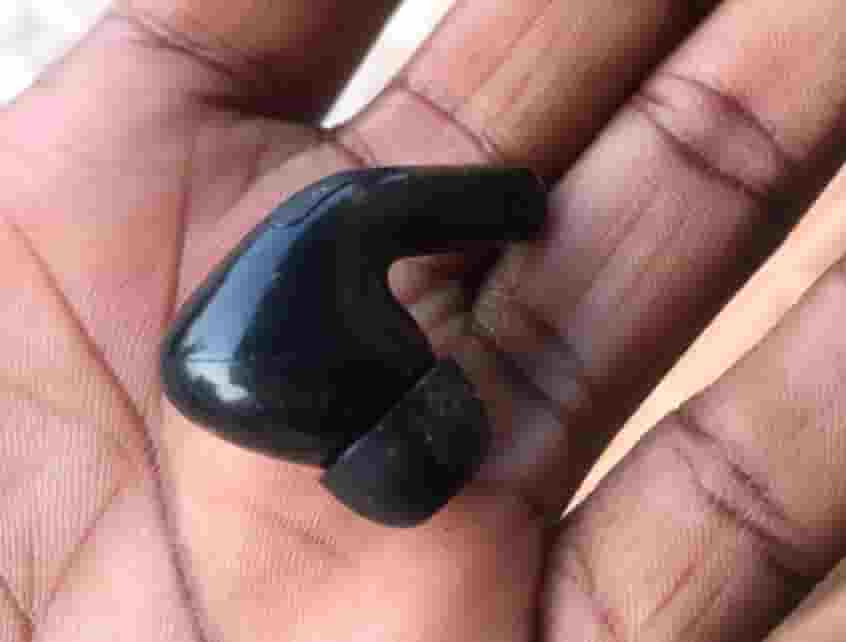 Black ear pod - lost but found